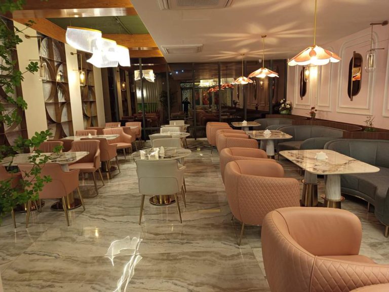 La Luna Restaurant