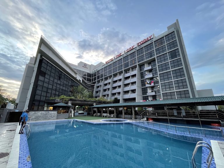 Hotel The Cox Today